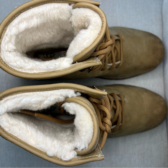 UGG Hannen TL Waterproof Combat Boot In Desert Tan - Picture 7 of 7